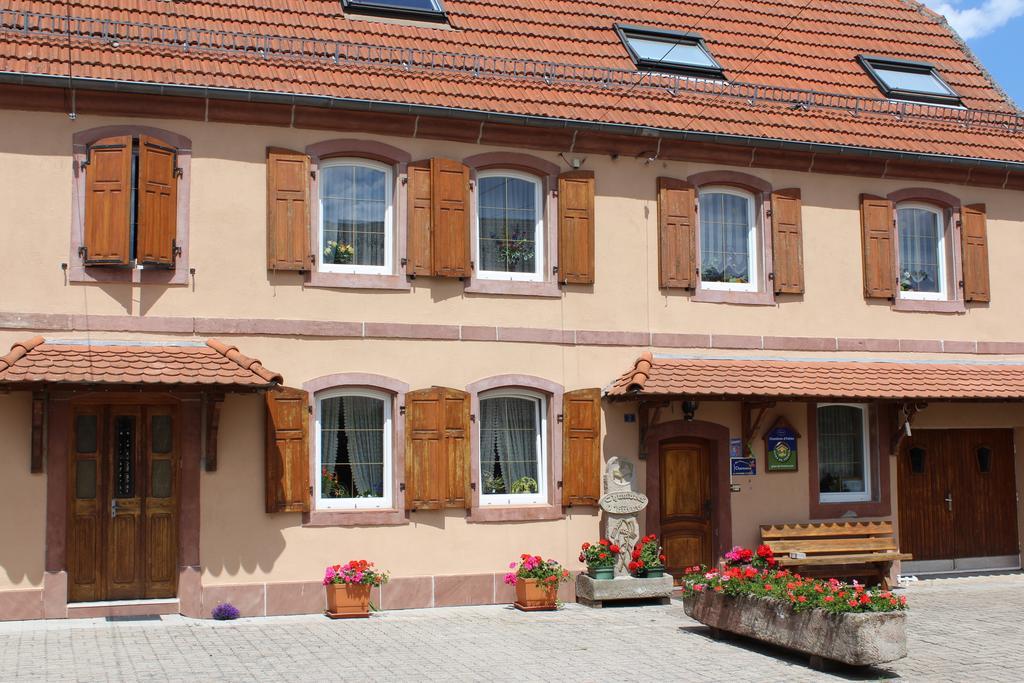 Chambres D'Hotes Au Vieux Moulin Entre Sarreguemine Et Bitche Rahling 객실 사진