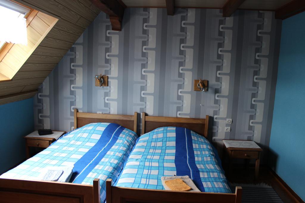 Chambres D'Hotes Au Vieux Moulin Entre Sarreguemine Et Bitche Rahling 객실 사진